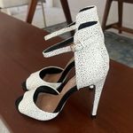 Topshop rebel white leather stingray textured peep toe ankle strap sandal heels Photo 0