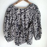 Merlette Carslile floral Photo 3