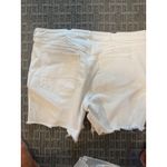 Old Navy  OG Straight High Rise White Denim‎ Jean Shorts - Women's Size 24 Photo 2