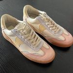 DV by Dolce Vit Dolce Vita Sneakers Photo 1