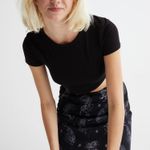 H&M NWT  mini skirt Photo 3