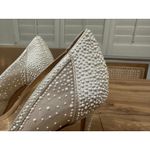 Badgley Mischka Weslee III Princess Pump Sz 9.5 NWOB Pearl Embellishments Bride Photo 15