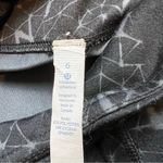 Lululemon  Wunder Under Crop ll Full On Luon in Star Crushed Coal Black. Size 6. Photo 6