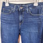 Lee  Capri Jeans Womens Sz 8M Mid Rise Regular Fit Medium Wash Stretch Photo 1