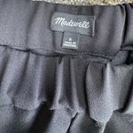 Madewell  black dress shorts with scalloped edge size small Photo 4