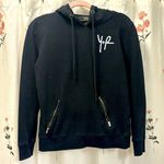 Young & reckless Y&R Black Hoodie Photo 0