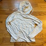 Vineyard Vines beige heathered modal lightweight hooded sweatshirt size small Photo 1