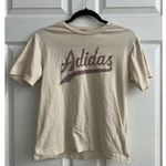 Adidas  WOMENS MODERN B-BALL TEE SIZE SMALL Photo 1