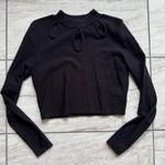 Boutique Keyhole Long Sleeve Photo 0