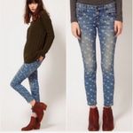 Free People Boho Flower Power Ditzy Floral Low Rise Skinny Jeans Photo 1