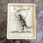 Vintage Australian opal kangaroo brooch Photo 0