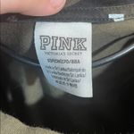 PINK - Victoria's Secret  Camo long sleeve shirt PINK LOGO shirt size small trendy Photo 2