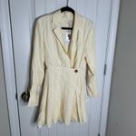 Danielle Bernstein Danielle Bernstein ivory off white blazer tennis pleated dress small blogger Photo 3