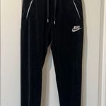 Nike Velvet Sweatpants Photo 0