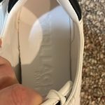 Karl Lagerfeld Womens New  Cat Choupette Print Sneakers Shoes Black & White Photo 3