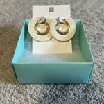 Boutique Earrings  Photo 0
