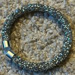Women’s vintage silver/crystal rinestone bracelet‎ one size stretches Silver Photo 0