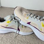 Nike  Pegasus 40 Women's Running Shoe Size 7.5 EUC Photo 1