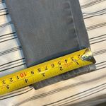 American Eagle  Hi-Rise Jegging Grey Denim Size 2. Waist 24 inches Photo 6