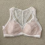 Victoria's Secret NEW Victoria’s Secret White Nude Padded Lacy Bralette Bra Everywhere Support NWT Photo 0