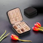 Mini Jewelry Box Portable Travel Jewelry Storage Box, PU Leather Small Organizer Black Photo 2