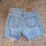 H&M  Bermuda mom distressed shorts women’s 2 Photo 4