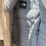 The North Face NWOT outer boroughs parka size small Photo 4