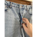 Frye High Rise Straight Leg Light Wash Denim Jeans Women’s size 14/32 Photo 4