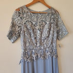 Alex Evenings  Women's Long Embroidered A line dress size 6 New Photo 2