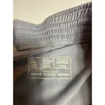 New Balance  Running Shorts Women's Large HKB‎ Athletic Workout Zip Pocket Photo 3