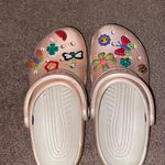 Crocs  Photo 1