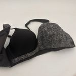 Victoria's Secret  VSX Sport Cross Wrap Wired Sports Bra Size 34D Photo 3