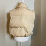  Cropped Puffer Vest - Beige/Brown-SHEIN, Medium Photo 3