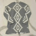 Maurice's Gray Geo Open Front Cardigan Women's Small Mid Thigh Length Relaxed Fit Photo 4