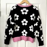 Skinny Dip London Daisy Print Sweater Sz M Black Size M Photo 3