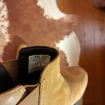 Sorel Women's  boots waterproof  size 6 No major flaws  Photo 9