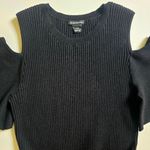 Club Monaco black cold shoulder ribbed dress Size L Photo 3