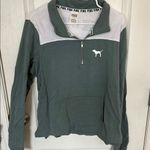 Victoria's Secret PINK Quarter Photo 0