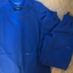 Spirit  Scrub Set Photo 0