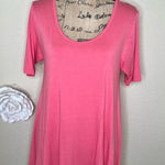 LuLaRoe NTM:  Prefect Tee Discontinued Swing Top in Vibrant Coral Side Small Photo 0