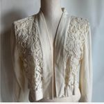 Covington  Vintage crop top sweater Elegant Cream Lace Cardigan long sleeve M Photo 5