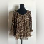 Essentials by Milano Photo 2