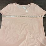 Lululemon  Love Crew Short Sleeve T Shirt Sz 8 Photo 5