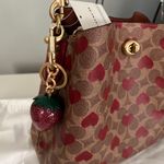 Coach Willow Bucket Bag In Signature Canvas With Heart Print Photo 2