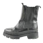 Steve Madden Barclay Women's Black Leather Round Toe Slip On Chelsea Boots Sz 6 Photo 0