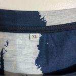 Source Unknown Women’s Garth Brooks Thunder‎ Rolls Bleach Dyed Short Sleeve Tshirt Blue Size XL Photo 2