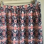 Lucy & Laurel  medium cropped stretchy pants Photo 2