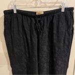 Notations Size 1x Black Textured High Waisted Wide Leg Capris Photo 4