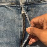 Free People  Women’s Raw Hem Ankle Jeans Well Worn size 31 Photo 3