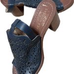 Jack Rogers “Ronnie” Navy Laser-Cut Leather Block Heel Sandals Size 9 Like New Photo 2